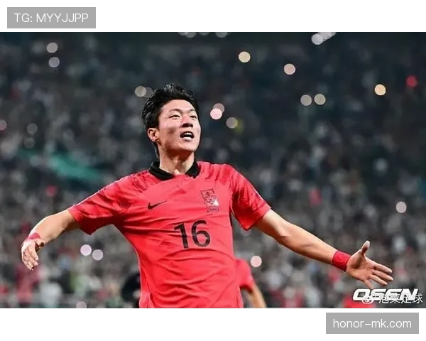 韩国队黄义助锋线